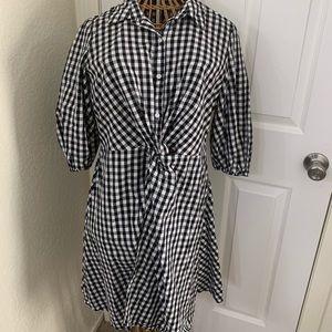 Sequin Hearts size 3 dress, side zip and buttons